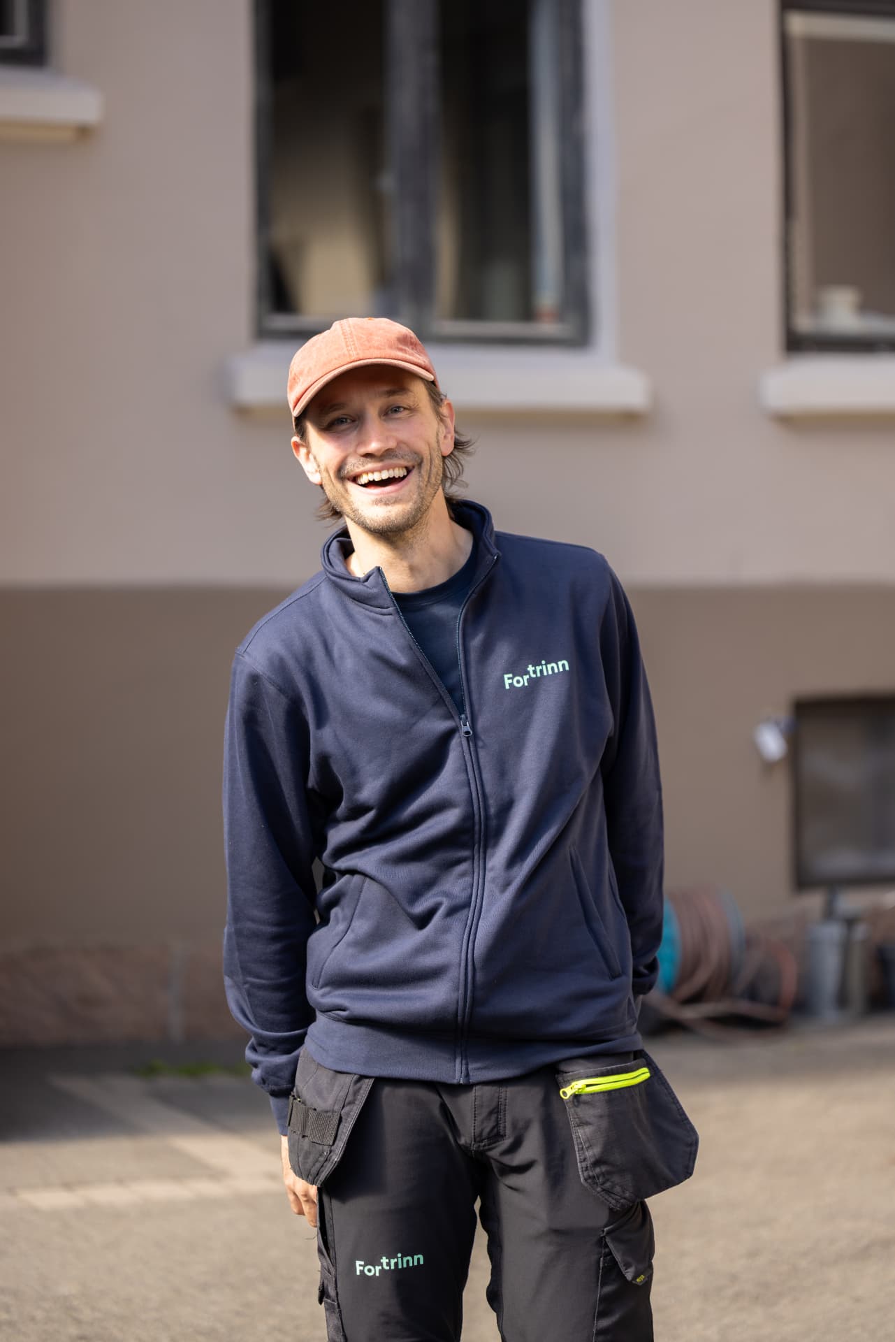 Medarbeider i Fortrinn ute på oppdrag i Oslo